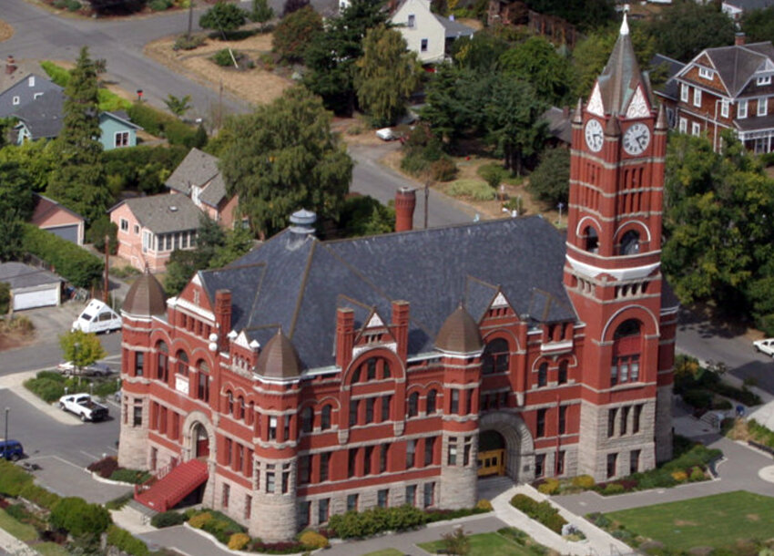Aerial view of the Jefferson County Courthouse.