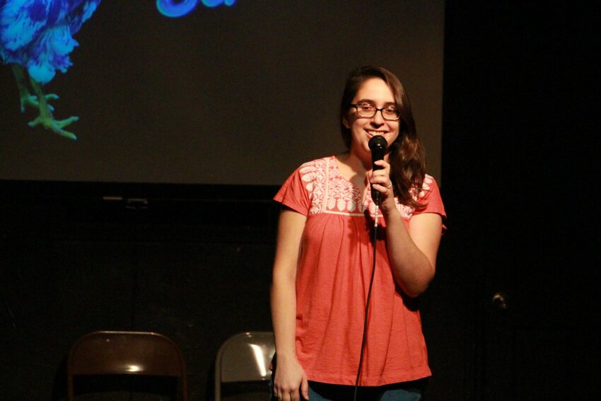 Naomi Fitter escaped from Ohio at the age of 22 to open for Bil Dwyer, Laurie Kilmartin and Whitney Cummings, and has performed in the All Jane Comedy Festival.