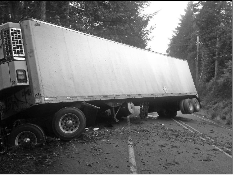 Truck Wreck Blocks 101 Port Townsend Leader 7928