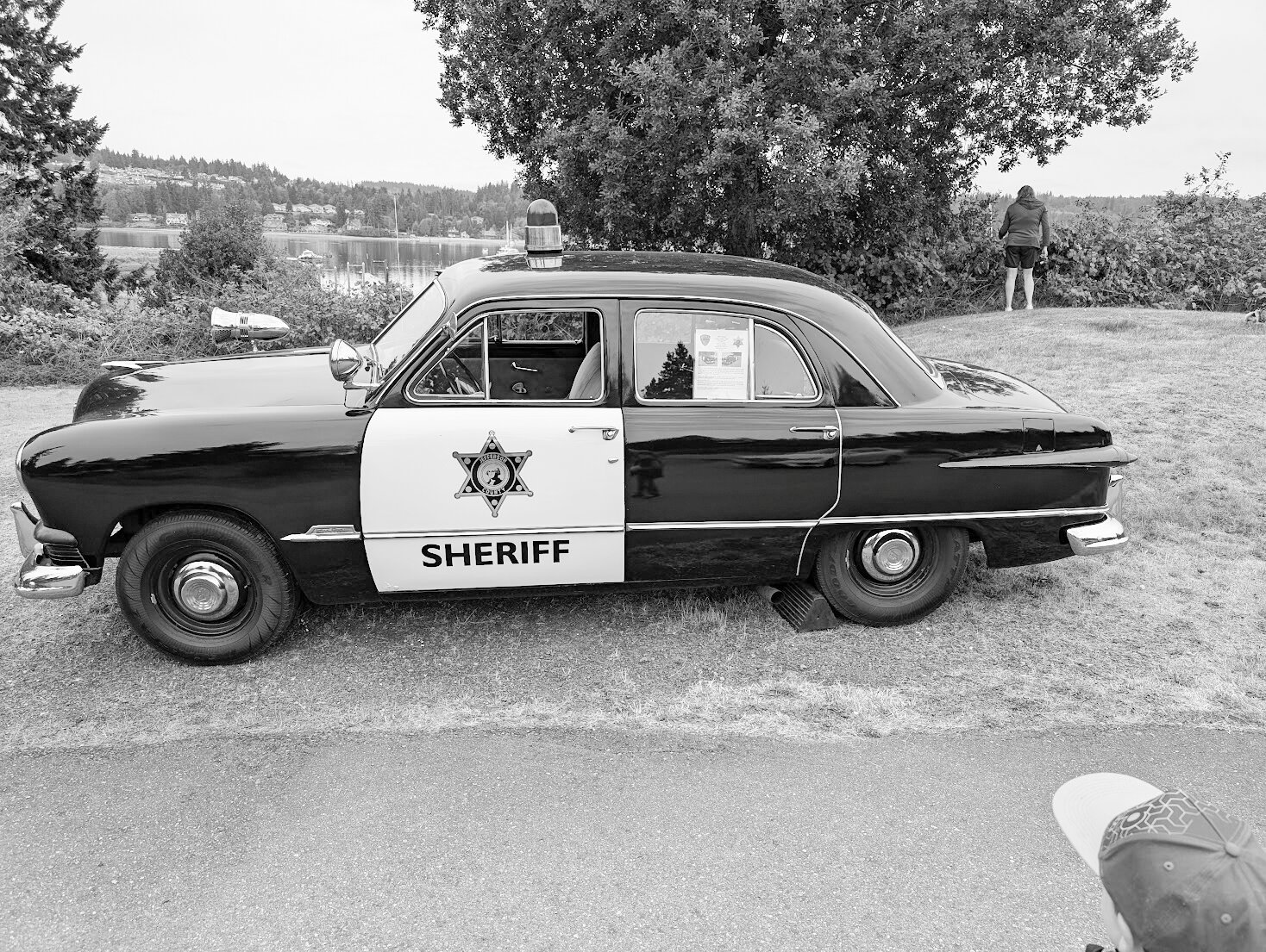 Recent escapes from world news include car show, boat festival, ‘Wall That Heals’ - Port Townsend Leader