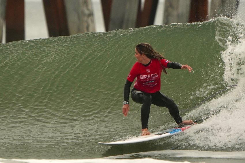 Super Girl Champion Caroline Marks rides a wave in Jacksonville during last year&rsquo;s event.