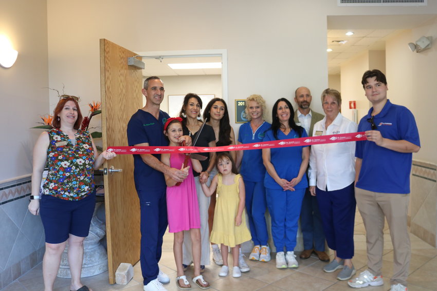 Riddle Wellness officially joined the St. Johns County Chamber of Commerce Ponte Vedra Beach Division with a ribbon cutting ceremony Feb. 1.