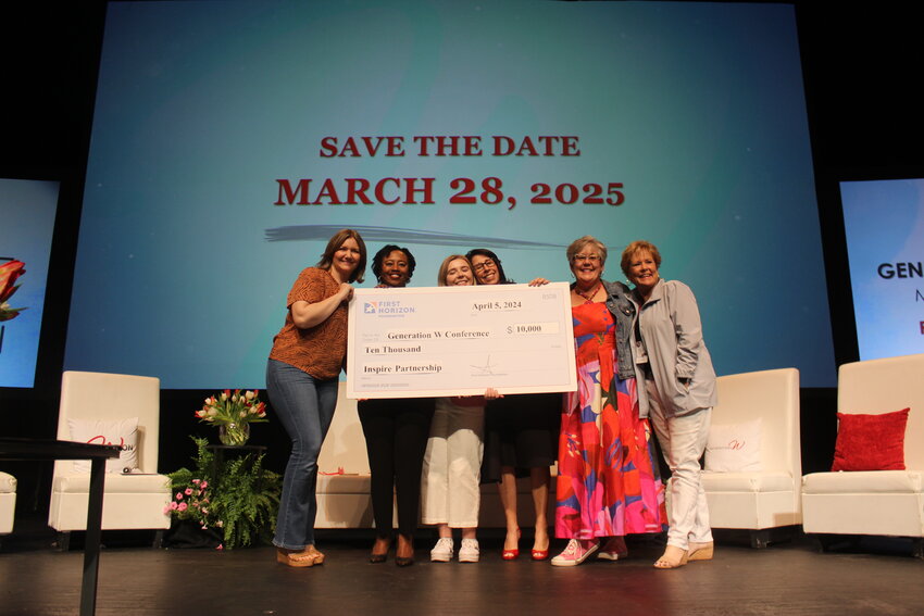 Cherrie Dye, Felicia Cox, Yasmin Brophy, Donna Orender, Alicia Somers, Denise Akers.