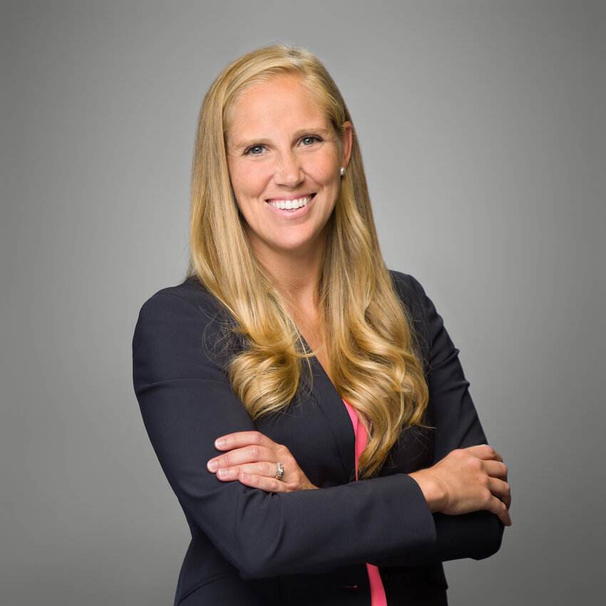 Dr. Stephanie Pearce