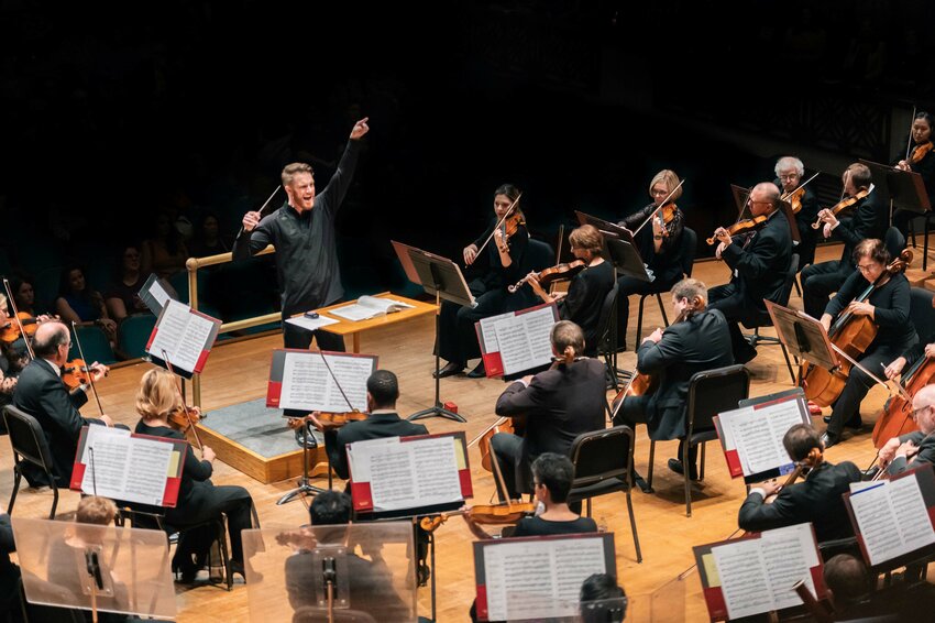 Music Director Courtney Lewis conducts the Jacksonville Symphony.