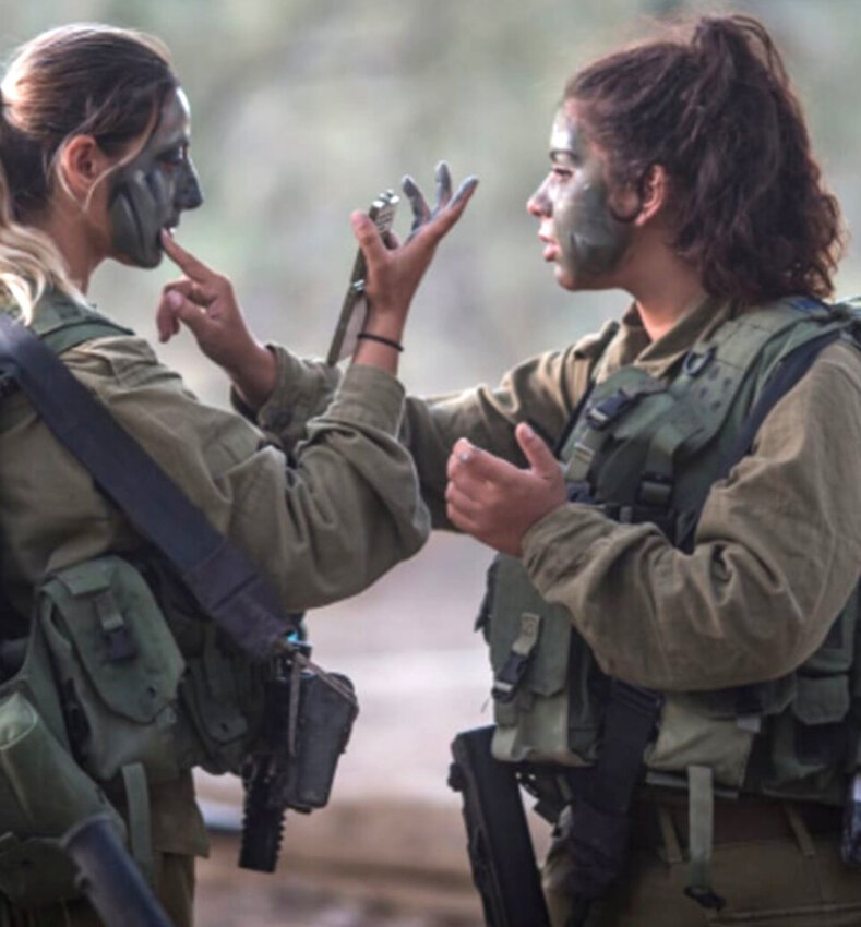 Naomi Walls during her military training in Israel