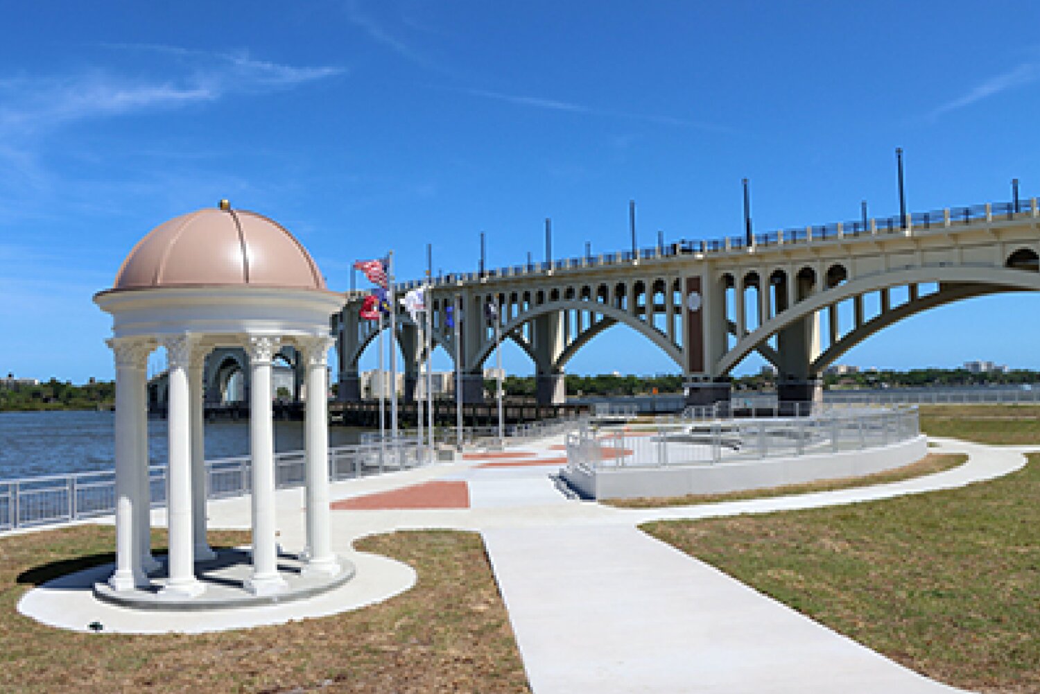 Veterans Memorial Plaza Unveiled in Daytona Beach