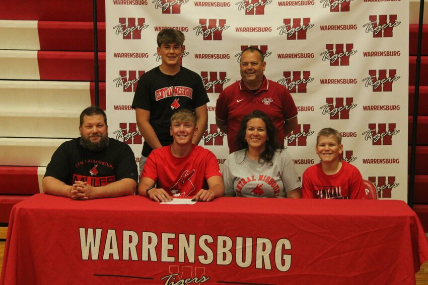 Warrensburg senior Gauge Claunch signed his letter of intent to play for Mules baseball on Tuesday, May 9, at Warrensburg High School.