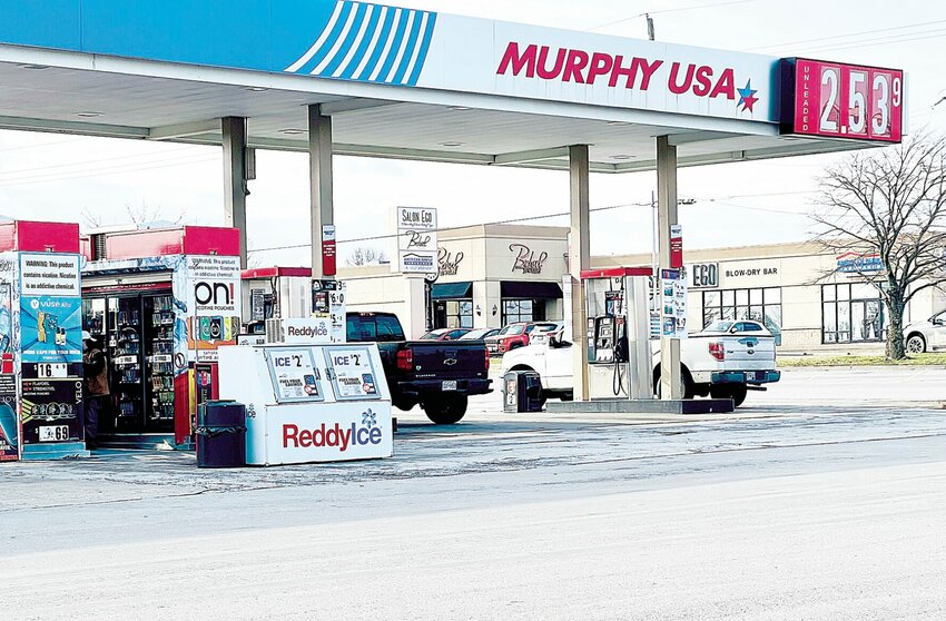 On Thursday, Dec. 28, gas prices in Sedalia ranged from $2.71 to $2.53 at Murphy USA on West Broadway Boulevard.   Photo by Faith Bemiss-McKinney | Sedalia Democrat