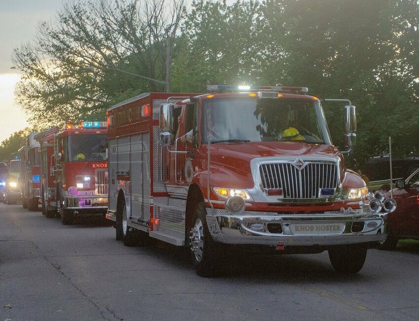 The Knob Noster fire department is seeking additional volunteers to assist in its operations.&nbsp;