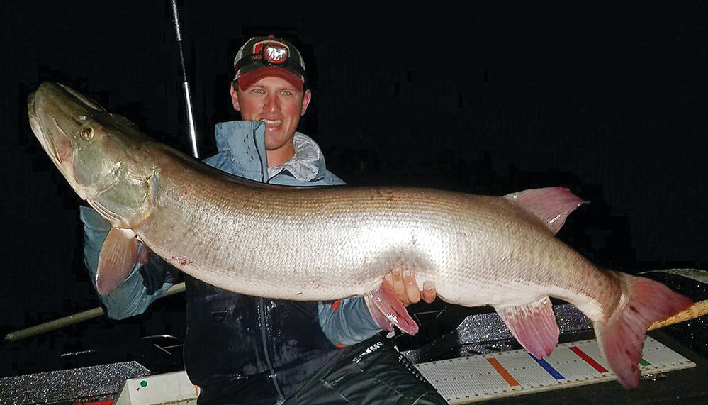 FISH TALES: Hunter Zietz lands 52-inch muskie during Minnesota Fishing  opener