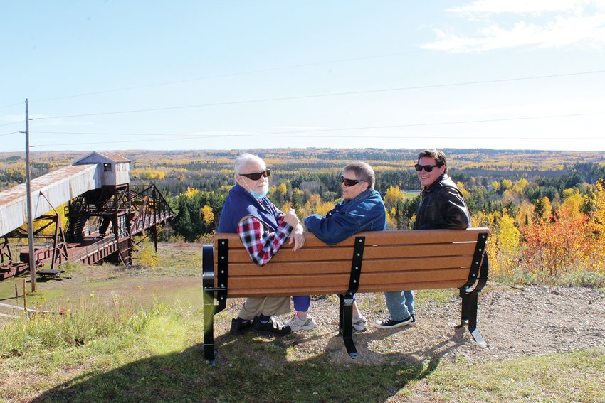 Francis and Faye Branwall Hilgart visited the Soudan Underground Mine State Park with their son Brent, to dedicate the bench in memory of Faye's mother, Eline Branwall.
