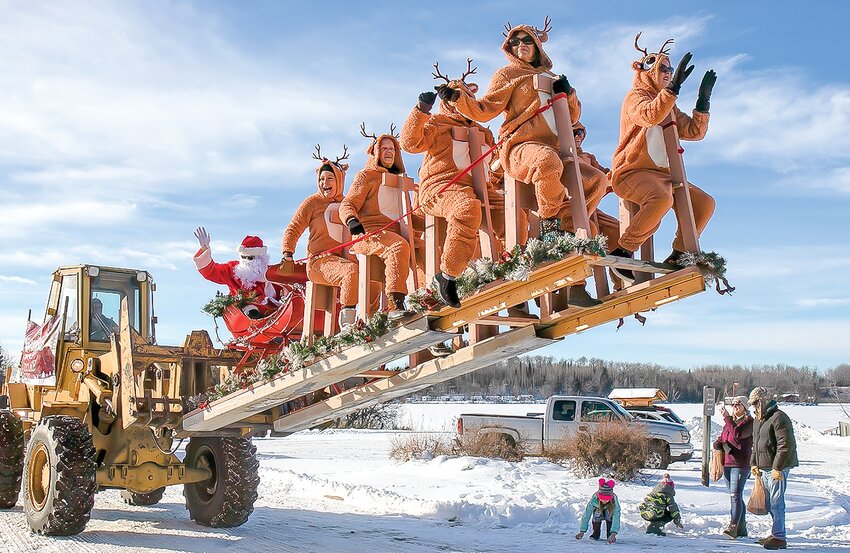This Santa&rsquo;s sleigh and reindeer, created by Myrtle Lake Resort, took first place at last Saturday&rsquo;s Snow City parade in Orr.