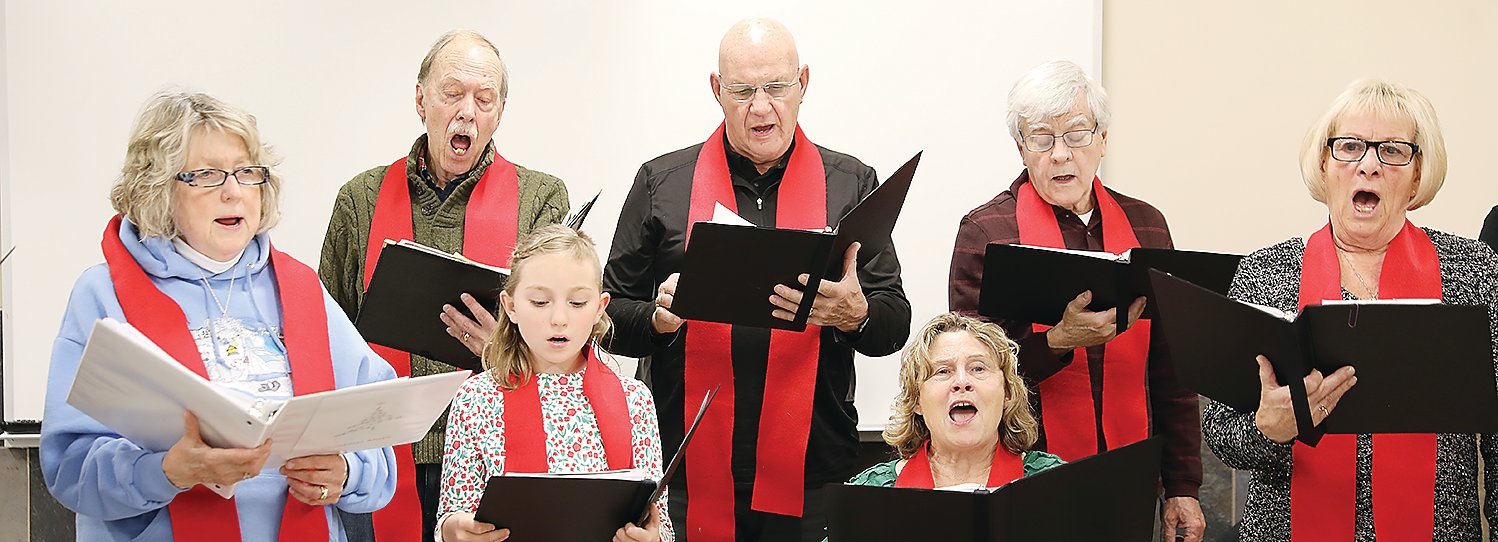 The Tower-Soudan Area Singers performed Christmas carols and traditional holiday songs at the Breitung Community Center.