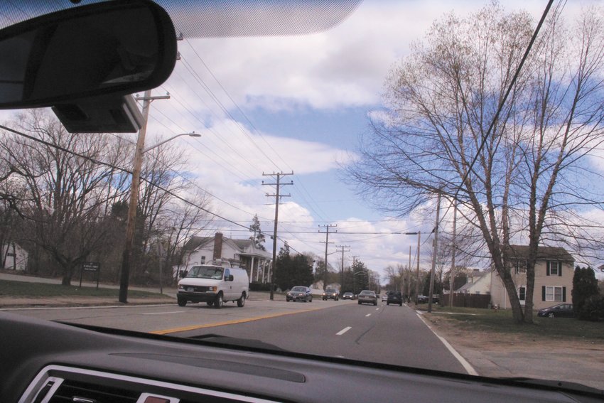 IT CAN BE A SQUEEZE: With a width of 40 feet for four lanes of traffic and no shoulder, Main Avenue has been the site of numerous serious accidents. (Warwick Beacon photo)