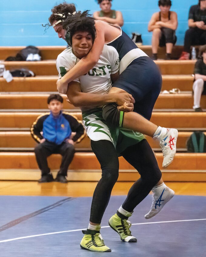 RISING UP: East&rsquo;s Aquaves Roberson lifts his opponent. (Photos by Leo van Dijk/rhodyphoto.zenfolio.com)