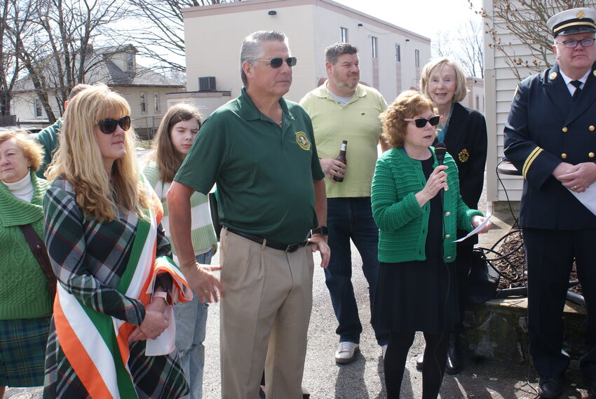 Trustee and activing Vice President of the Ceilidhe Club Heather Pearson, President Patrick Harrington president, Trustee and former President Kathy Joyce Greenwell ran the event.