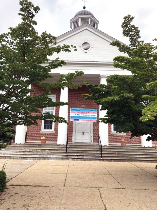 Edgewood Congregational Church is located at 1788 Broad St.