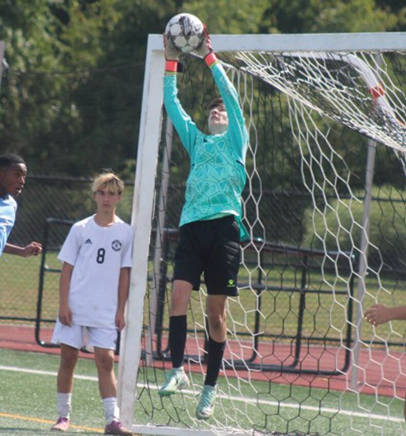 Chris Williams he battles Johnston last week. (Photos by Alex Sponseller)