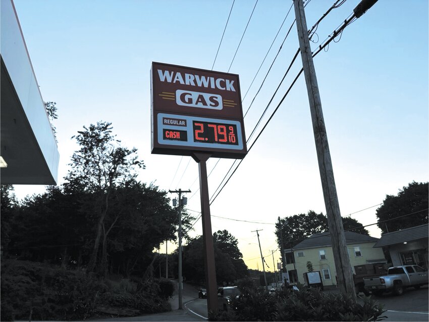 GAS FOR CASH: A survey of Warwick service stations found the lowest price for regular unleaded at Warwick Gas on Providence Street. (Warwick Beacon photo)