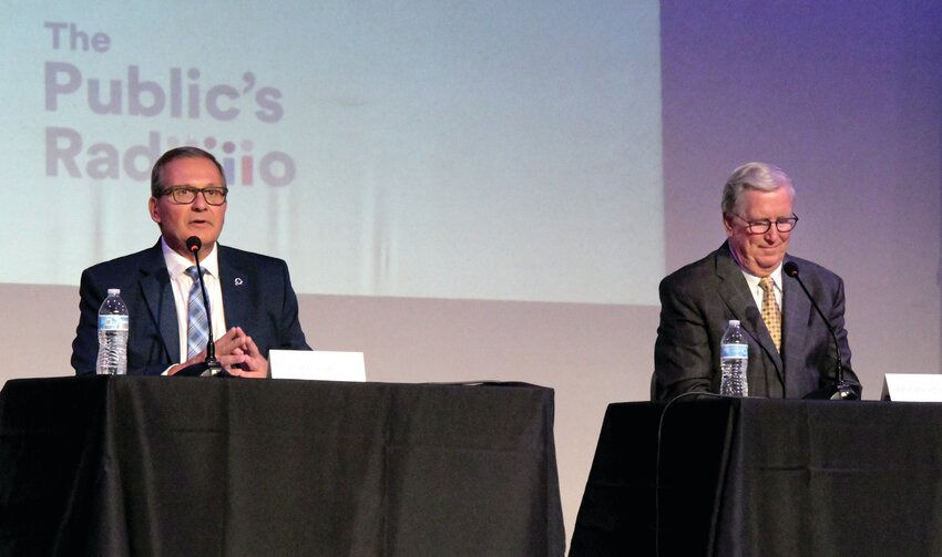 FERRI VS. HOPKINS: Cranston Mayoral Candidate City Councilman Robert Ferri, left, engages incumbent
Cranston Mayor Ken Hopkins on-stage in the Cranston High School West auditorium for Monday night's debate.
(Cranston Herald photos by Barbara Polichetti)