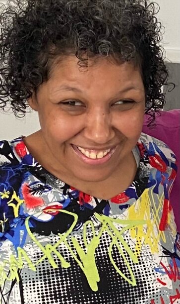 Linda DaLomba.