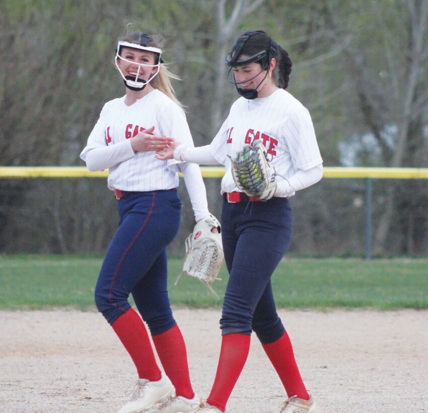 Reagan Motta and Liv Cota.