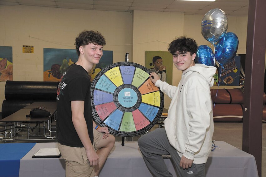 Loan Authority meets with Toll Gate students. Submitted photo by Wave Credit Union