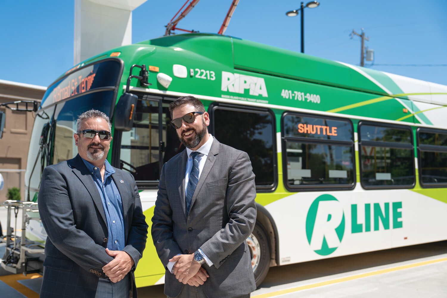 RIPTA plugs in RI’s first in-line electric charge | Cranston Herald